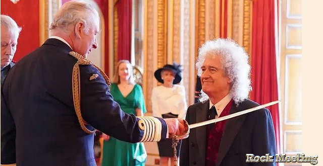le guitariste de queen brian may fait chevalier par le roi charles au palais de buckingham