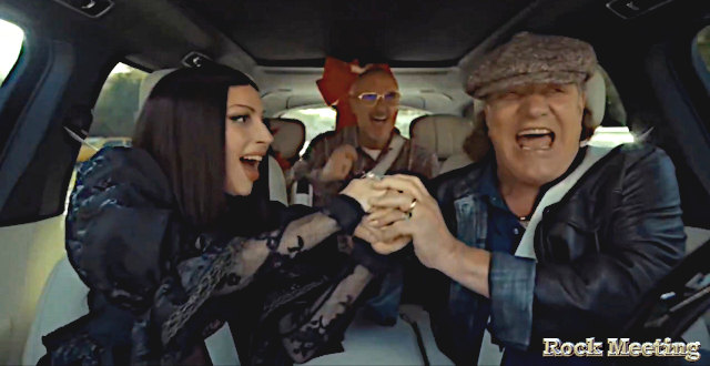 brian johnson et lady gaga d ac dc chantent highway to hell dans l emission speciale carpool karaoke