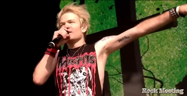 deryck whibley de sum 41 je ne vais pas rejoindre linkin park en reponse aux rumeurs en cours