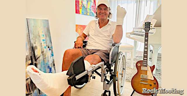 le guitariste des scorpions matthias jabs declare qu un grave accident lui a fracture la main et le pied