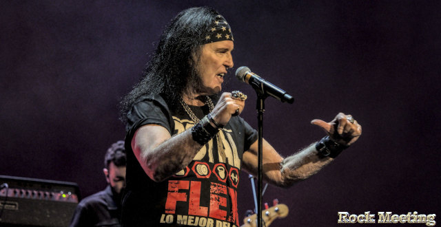 dave evans still you keep haunting my dreams le video clip du chanteur originel d ac dc