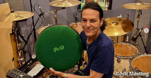 fred coury cinderella a ete sollicite pour une grande tournee l ete prochain ca n arrivera pas