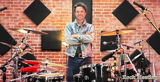 guns n roses annonce l arrivee d isaac carpenter son nouveau batteur