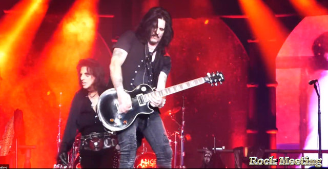 videos gilby clarke joue avec alice cooper pour la premiere fois