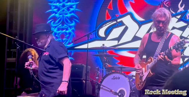 george lynch rejoint dokken sur scene a st petersburg en floride george lynch rejoint dokken sur scene a st petersburg en floride
