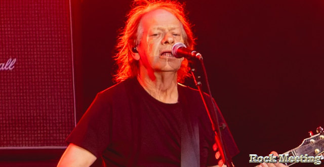 le guitariste d ac dc stevie young hospitalise a buenos aires le guitariste d ac dc stevie young hospitalise a buenos aires